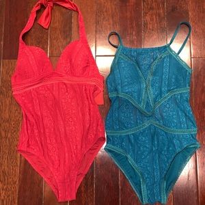 Jessica Simpson Bathing suit